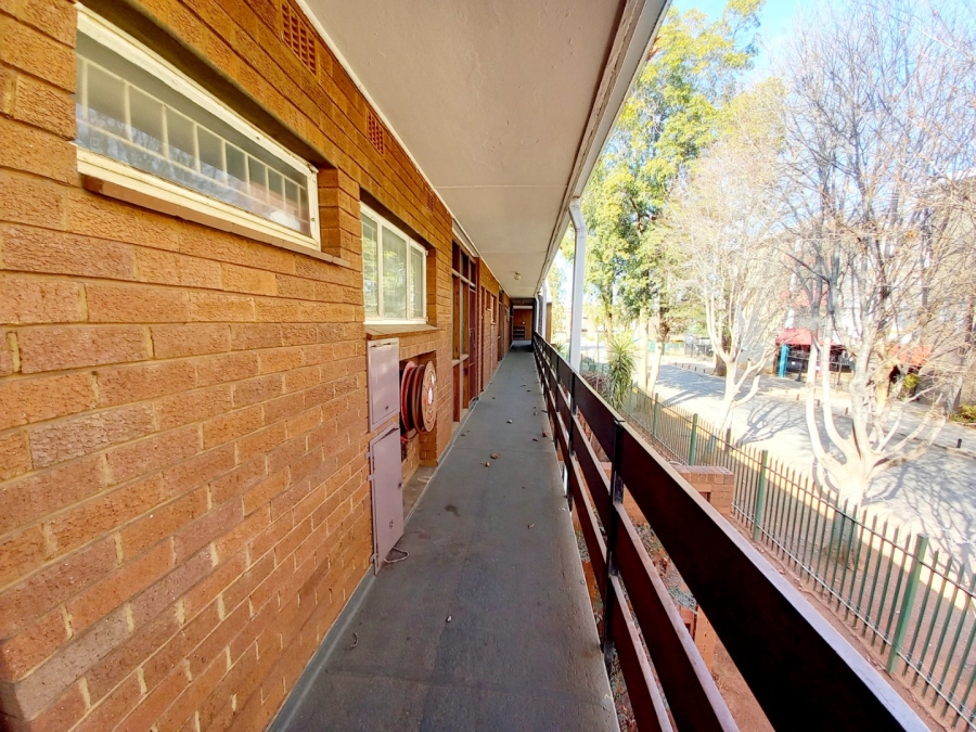 1 Bedroom Property for Sale in Potchefstroom North West